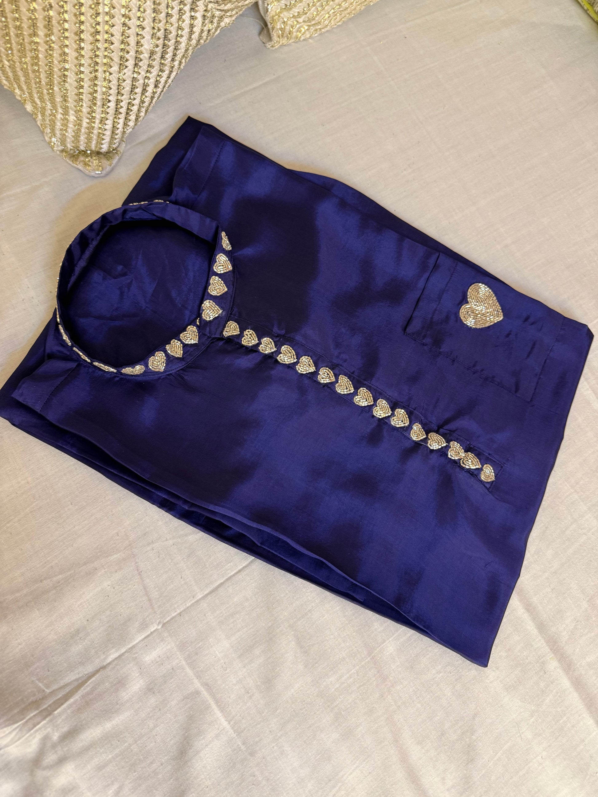 Heart Men’s Kurta - Ensembles