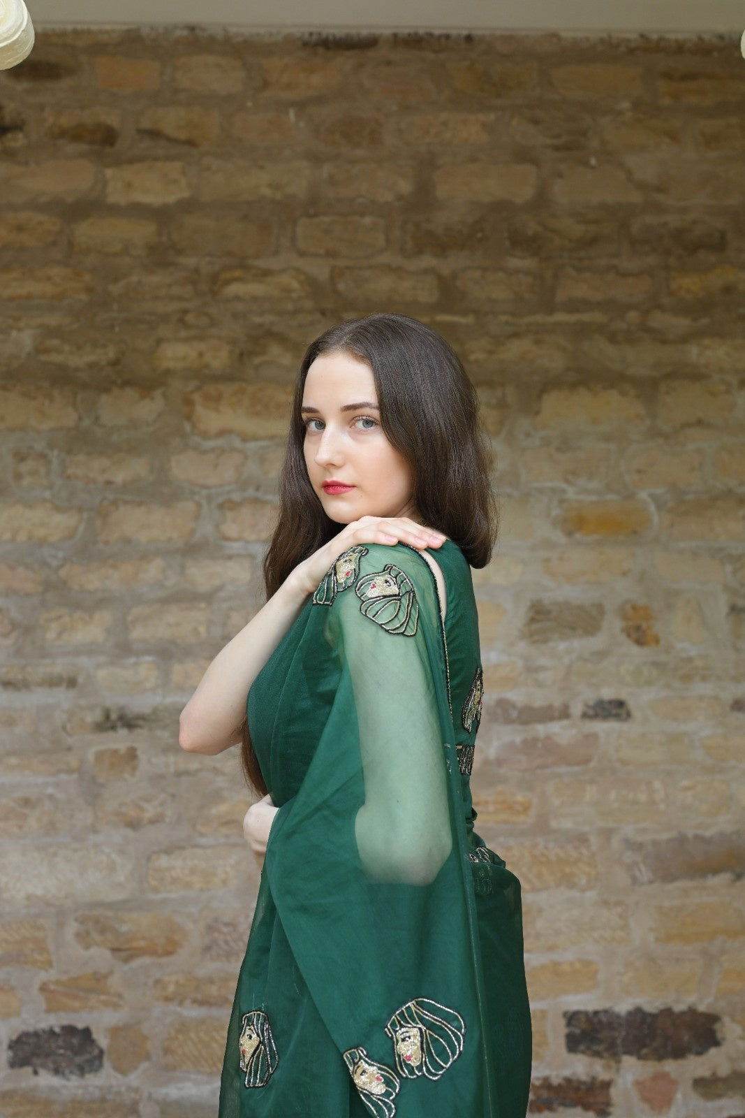 Gemini Saree – Dual Elegance - Ensembles