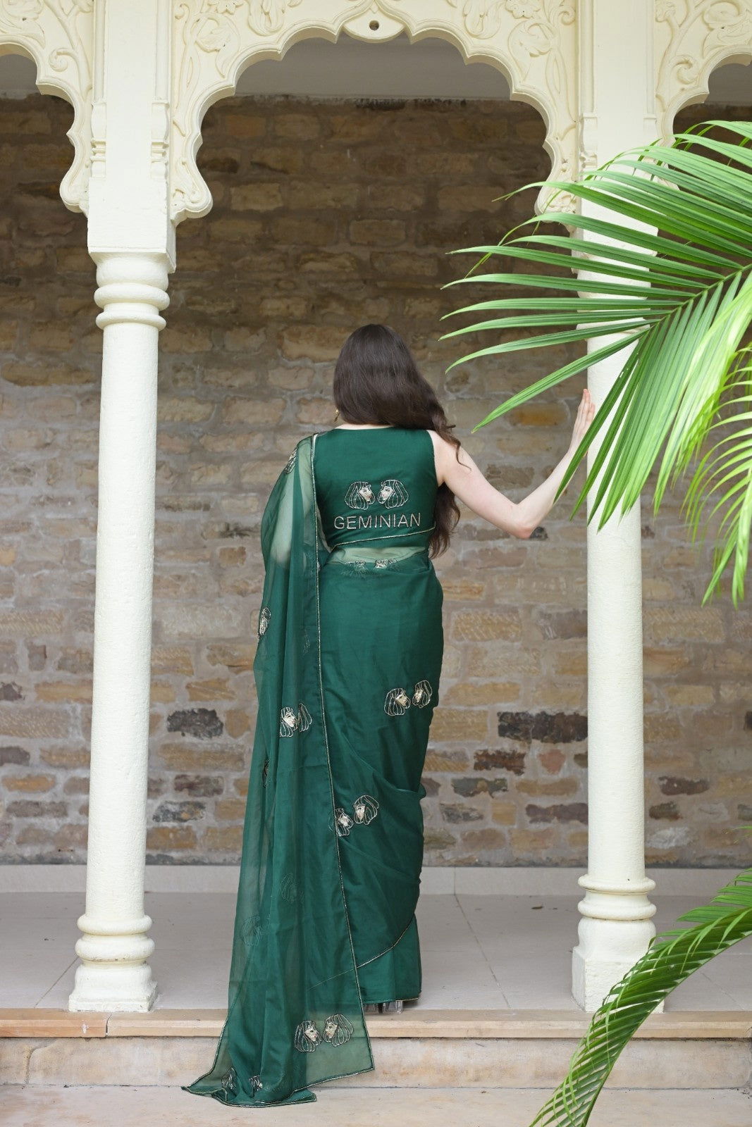 Gemini Saree – Dual Elegance - Ensembles