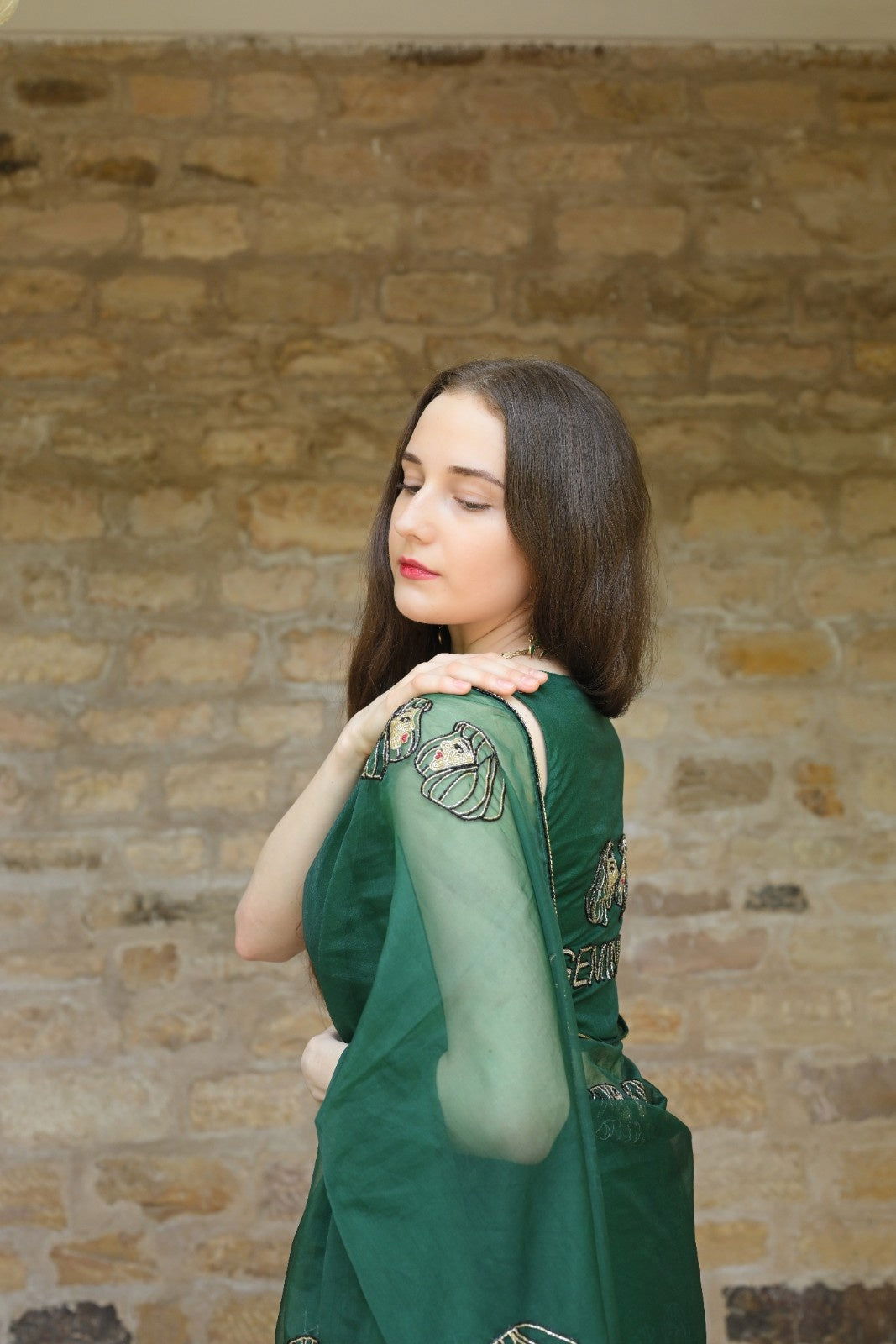 Gemini Saree – Dual Elegance - Ensembles