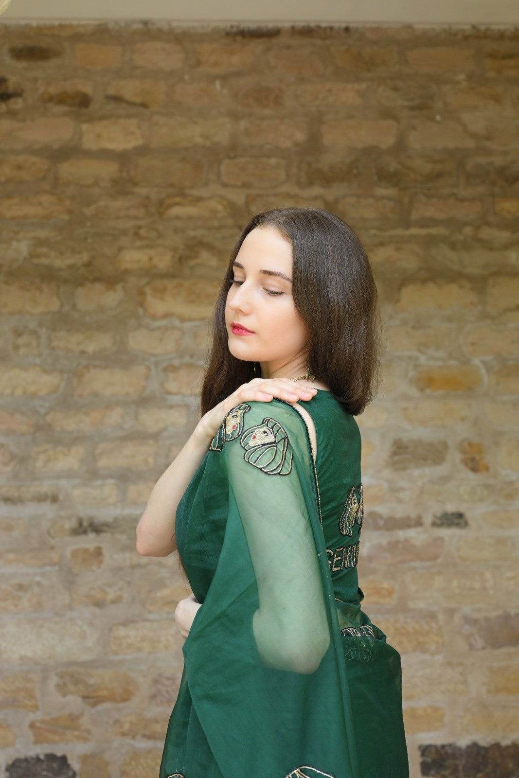 Gemini Saree – Dual Elegance - Ensembles