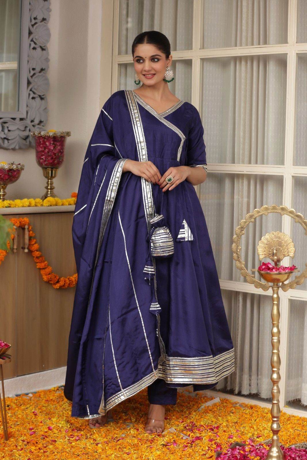 Navyara Suit Set - Ensembles