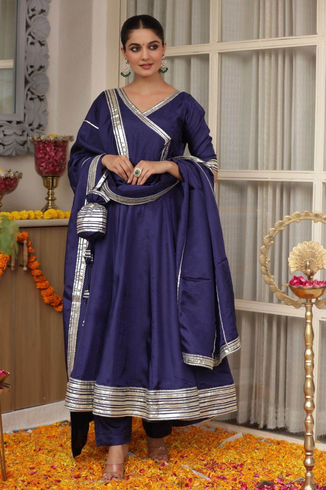 Navyara Suit Set - Ensembles