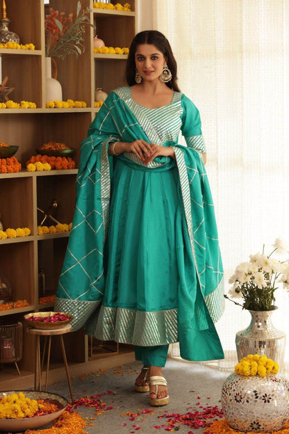 Pachai Suit Set - Ensembles