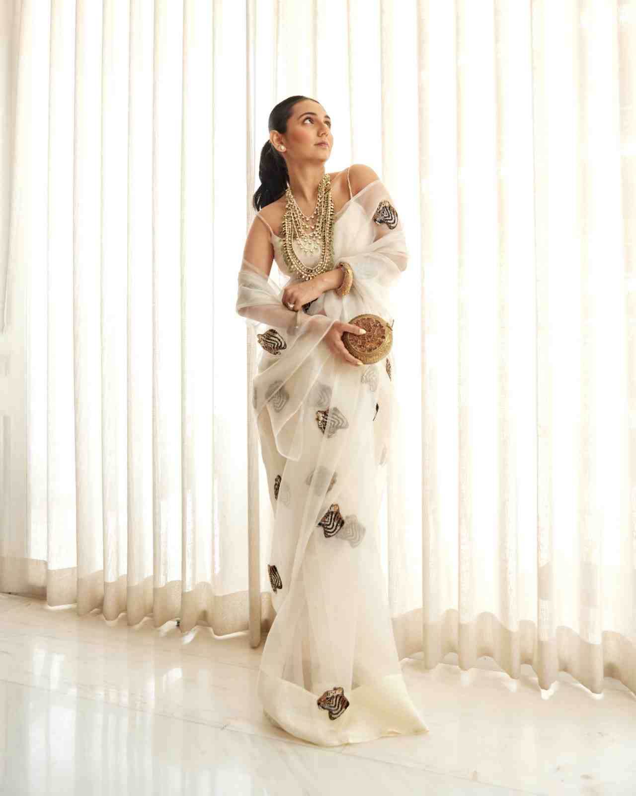 Roar Tiger Ivory Pure Silk Organza Saree - Ensembles