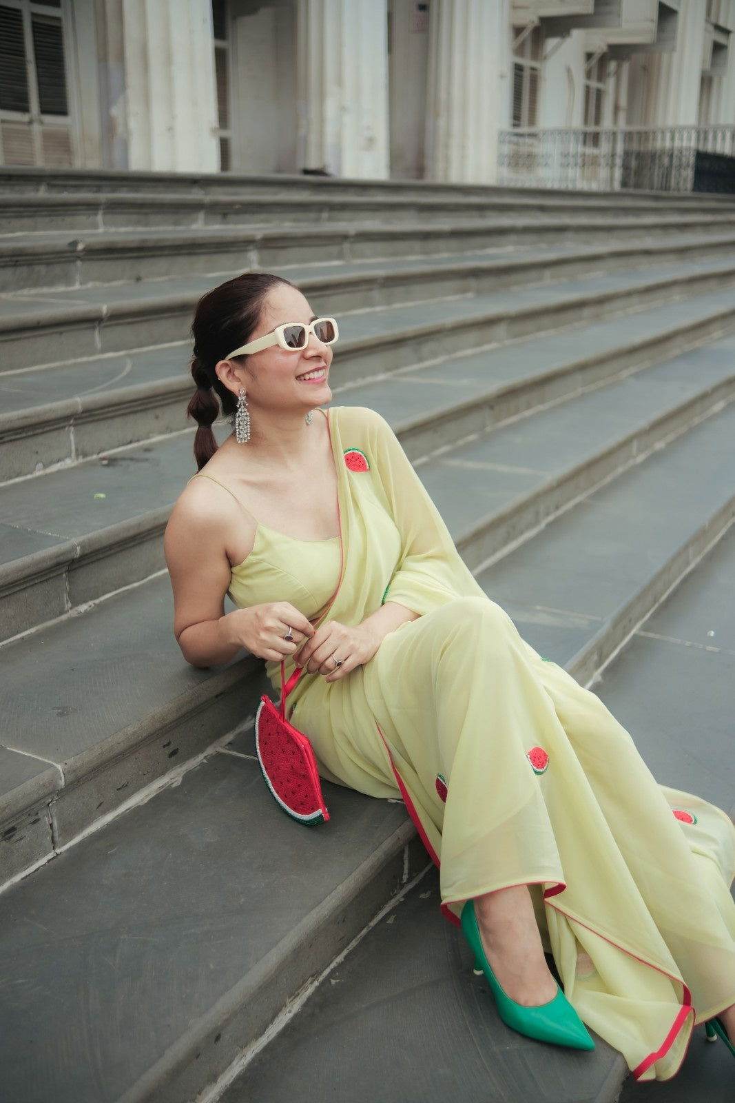 Watermelon Olive Green Georgette Saree - Ensembles