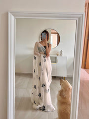 Zebra White Viscose Saree - Ensembles